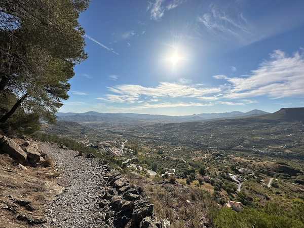 Fotografia tomada fuera de Sendero Alcaucin-La Maroma(por Torrecilla) - Hiking area en Alcaucín, Málaga