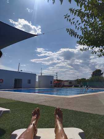 Fotografia tomada fuera de Campo Municipal El Olivar - Club deportivo en els Ivarsos, Castellón