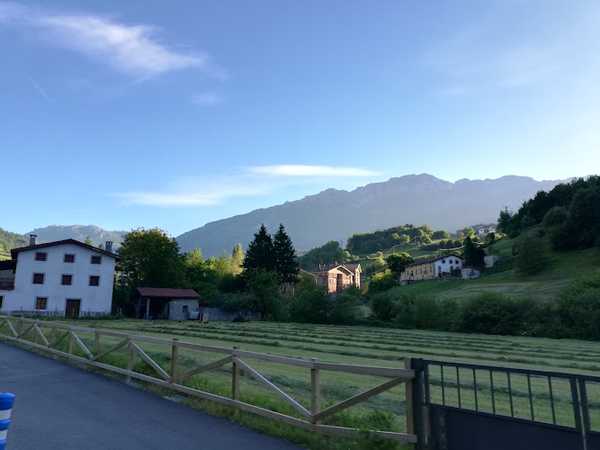 Fotografia tomada fuera de Piscina Municipal - sitios de interés en Zegama, Guipúzcoa