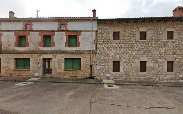 Fotografia tomada fuera de 剣道場龍峯館（Ryuhokan） - Gimnasio en Arenillas de Villadiego, Burgos