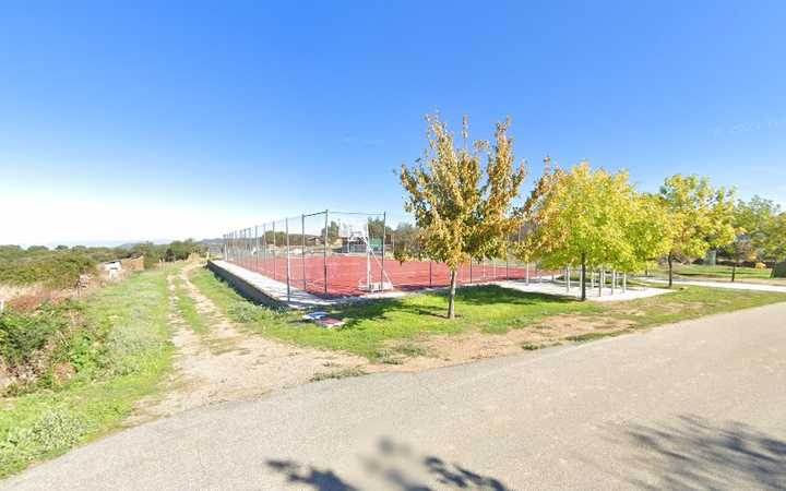 Fotografia tomada fuera de Polideportivo Municipal - Polideportivo en ES, Cáceres