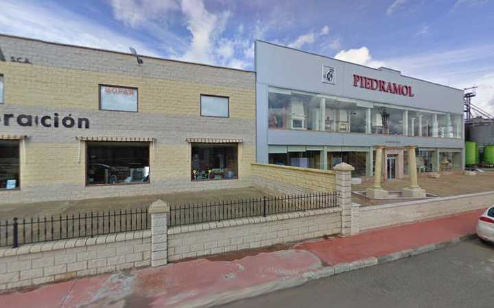 Fotografia tomada fuera de Sport Generation Cele Medina - Gimnasio en Archidona, Málaga