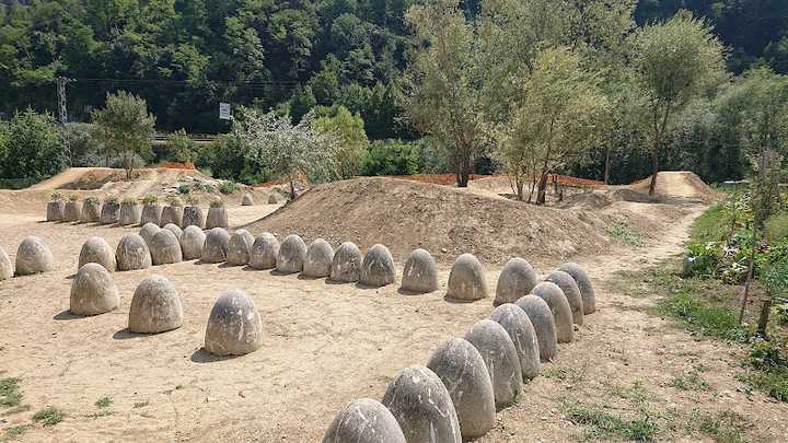 Fotografia tomada fuera de BIZIKLETA PARKEA /  ‍ ️  ‍ ️/ PARQUE DE BICICLETAS - BMX parkea en Legorreta, Guipúzcoa